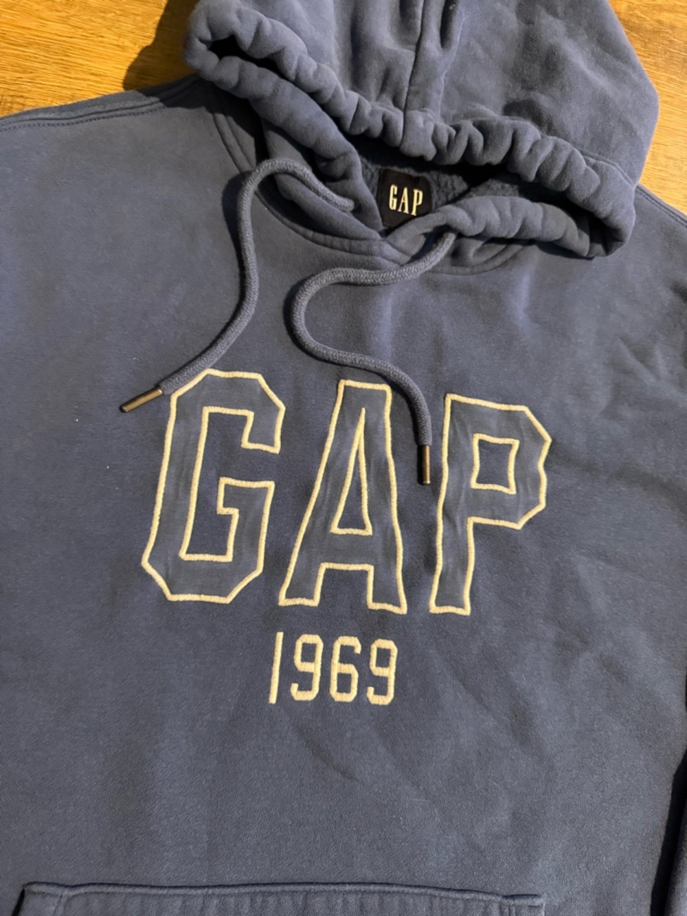 Gap Hoodie - Picture 2 of 4